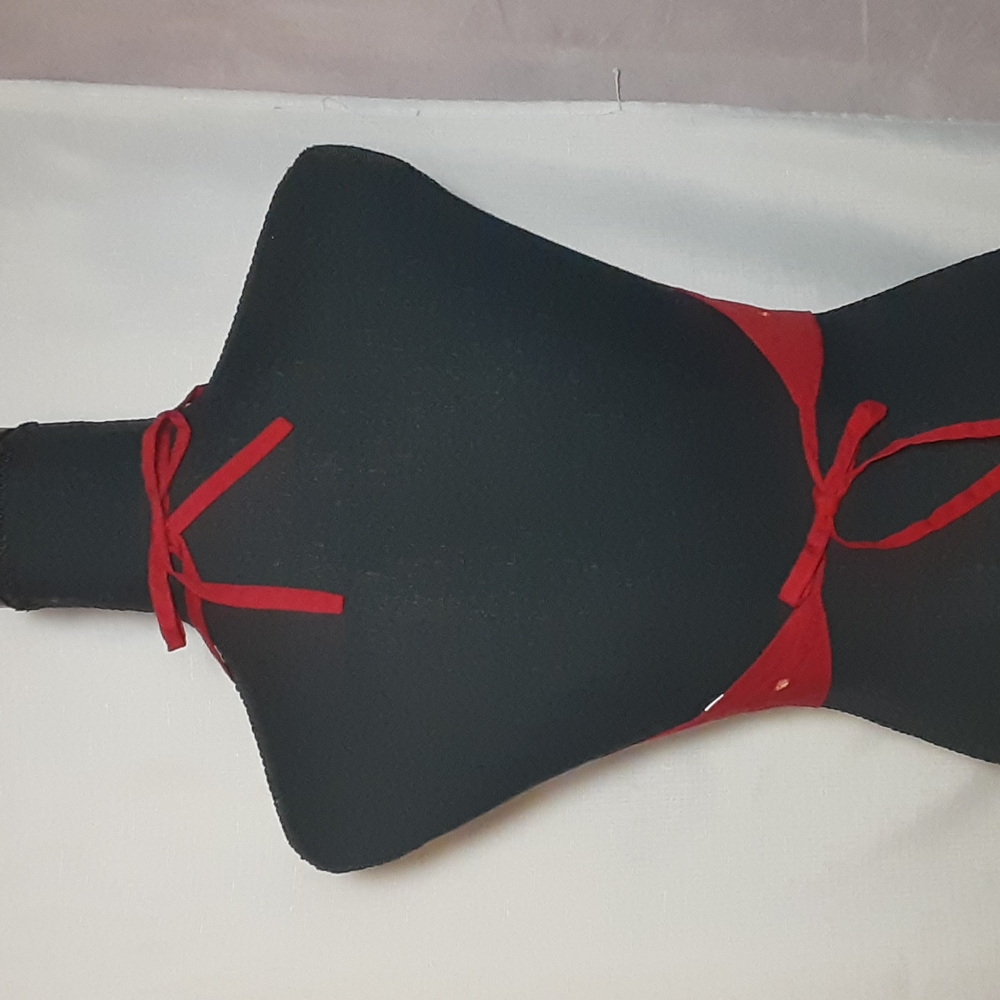 Halter Top - Picture 4 of 5